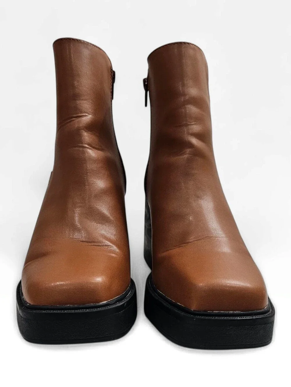 MIA Women Gwyn Chestnut Brown Vegan Leather Block Heel Ankle Chelsea Boots 7.5M